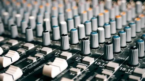 Mixing Board Sound Knobs Stockfoto's