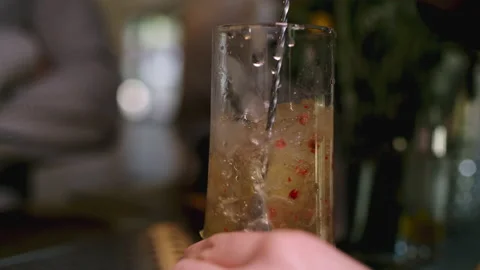 Mixing ice cocktail Stock Footage 139423224