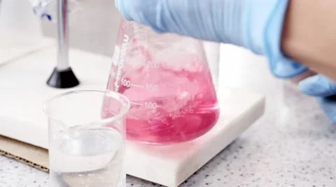 Mixing liquid in vitro Stock Footage 59759406