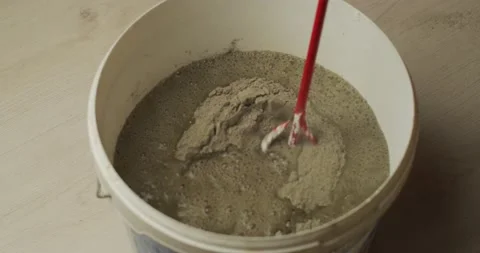 Mixing with a mixer a construction putty Видео 130799067