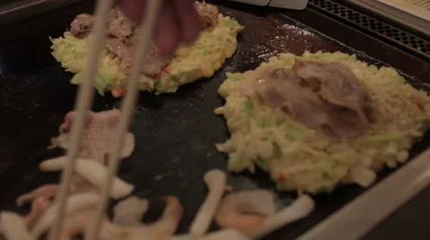 Mixing Okonomiyaki Ingredients 2, Japan Vídeo Stock 59148887