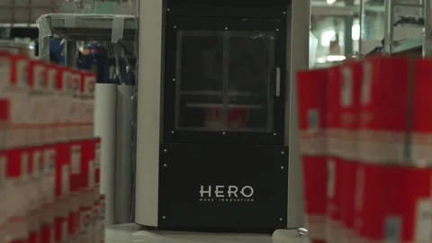 Mixing Paint Buckets with Machine Vídeo Stock 142138398