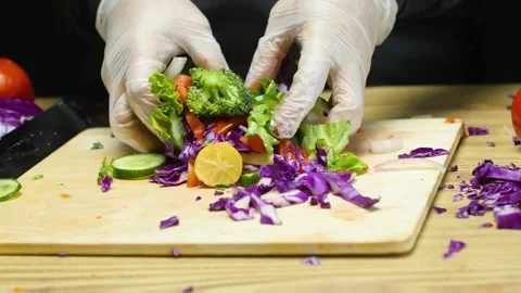 Mixing salad 스톡 동영상 169991913