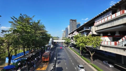 Mo Chit BTS Skytrain station along Phahonyothin Road in Bangkok, Thailand 스톡 동영상 337758252