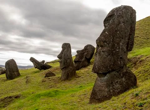 Moai Statues on Easter Island at the Rano Raraku Quarry Stock-Fotos