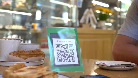 Mobile Bill Payment with QR Code Video stock 118956382