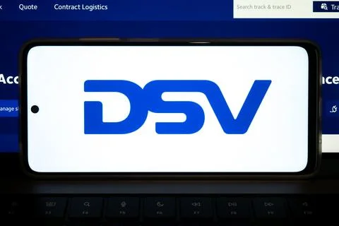 Mobile phone displaying dsv logo on device keyboard 库存照片