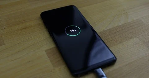 Mobile phone loading Vídeo Stock 123169334