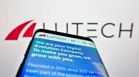Mobile phone with webpage of information technology company Lutech S.p.A. ... Foto stock