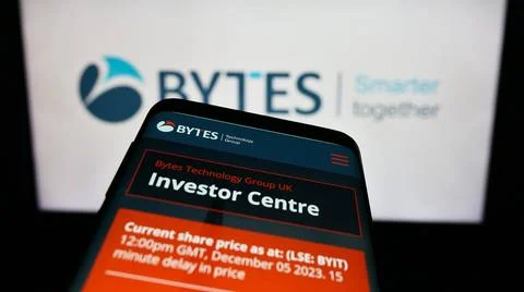  Mobile phone with website of British software company Bytes Technology Gr... Stock Photos