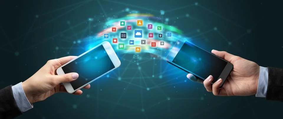 Mobile phones syncing application Stockfoto's