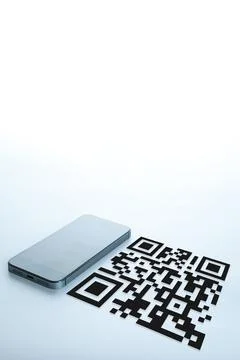 Mobile qr code. Digital mobile smart phone with qr code scanner on smartphone Foto stock