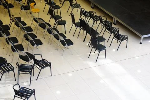 Mobile stage complexes. Folding chairs. 库存照片