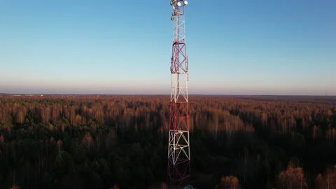 Mobile Tower installation. Cell site and Telecom Base Station. Stock-Footage 167044926