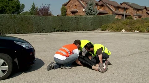 Mobilization after a Bicycle accident Video stock 54685481