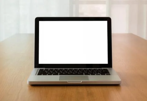 Mock up laptop with isolate screen on desk Foto stock