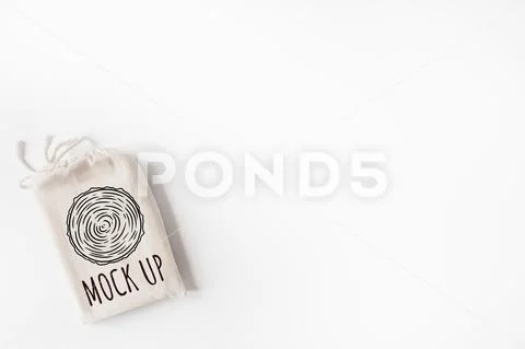 Mock up of tarot deck cotton bag on white background PSD Template