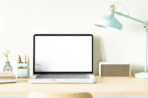 Mockup Computer laptops and Laptop blank screen mockup. Illustrazione stock