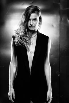 Model in the black vest Stock-Fotos
