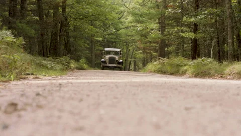 Model A Ford driving down country road 02 Vidéo 163847510