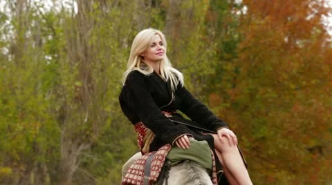 Model Horseback Video stock 22315360