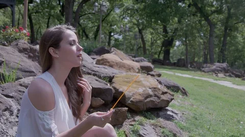 Model poses in a luxurious home Видео 89606901