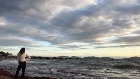 Model posing on the beach Video stock 145898764