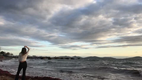 Model posing on the beach Video stock 145899469