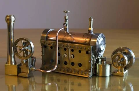 Model steam engine Small working model steam engine and boiler ,property r... Foto stock