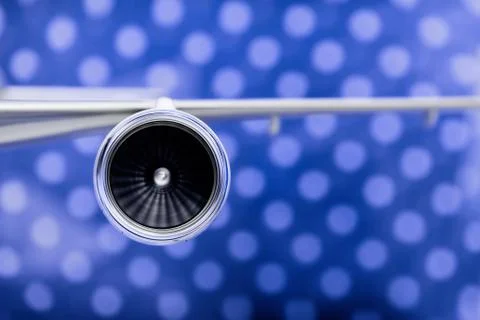 Model of the turbofan engine on the airplane wing 스톡 사진