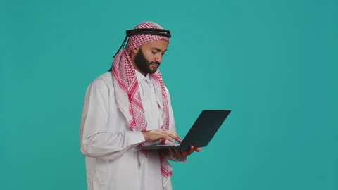 Model using pc touchpad in studio Stock Footage 260974616