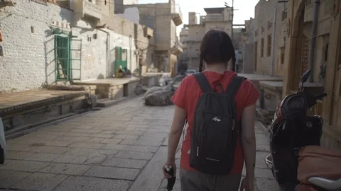 Model walking in India Stock Footage 111717146