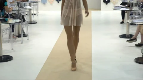 Model walks on the catwalk in 4K. Stock Footage 151644982