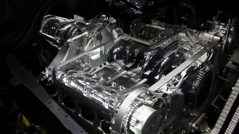 Model of the working car engine Video stock 95422462