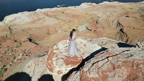 Models on the rocks Video stock 287532763