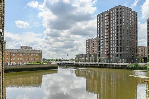 Modern accommodation in Barking along River Roding Stock Photos