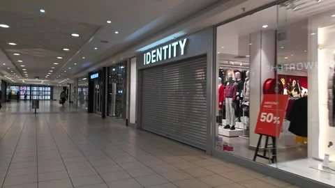 Modern African Mall Interior Hyper lapse, shops Closed Vídeo Stock 337295047