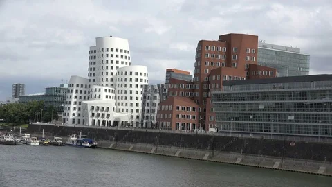Modern Architecture in Dusseldorf Vídeo Stock 72901646