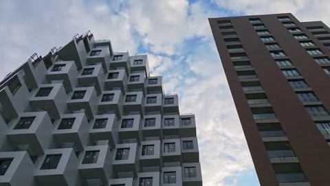 Modern architecture reaching for the sky 库存影片 315356474