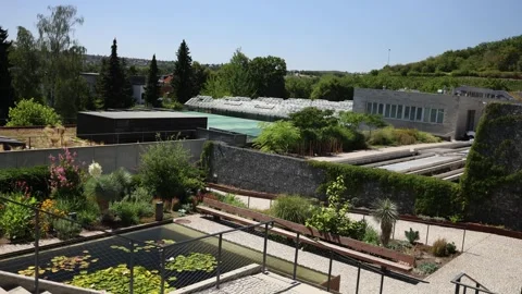 Modern architecture with solar panels landscaping and sustainable outdoor design Video stock 344789533
