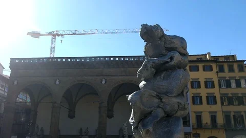 Modern art statue. Piazza della Signoria square. Florence Tuscany Italy 库存影片 88550335