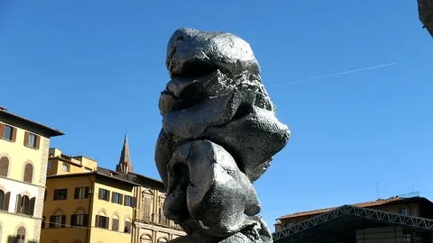 Modern art statue. Piazza della Signoria square. Florence Tuscany Italy 库存影片 88550469