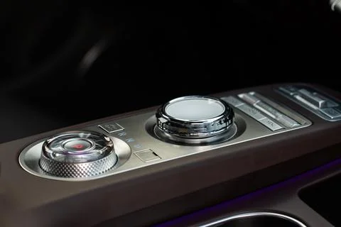 Modern automatic gearbox. Close up of the gearbox transmission handle. Automa Stock-Fotos