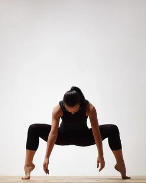 The modern ballet dancer dancing Stock-Fotos