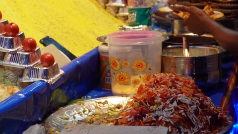 Modern Bhel Puri Chaat Street Snack 库存影片 326351553