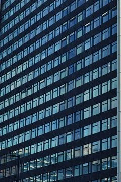 Modern Building Facade with Rectangular Windows in Manchester, UK. 스톡 사진
