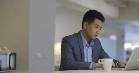 Modern businessman using laptop Stock Footage 195094749