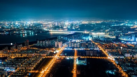 Modern city with wireless network connection concept Video stock 128588107