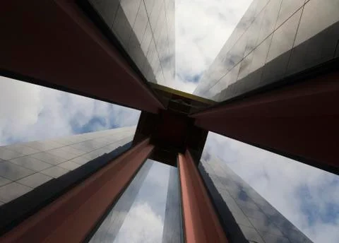 Modern clock tower pillars, tiergarten, berlin, germany, europe Stockfoto's
