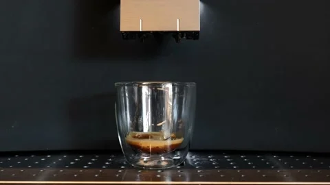 Modern Coffee Machine Making a Coffee Vídeos de archivo 194012175